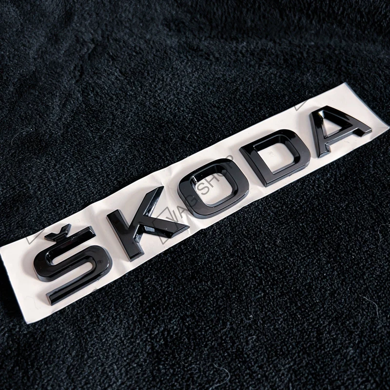 Monogramme/Logo/Badge Skoda noir brillant