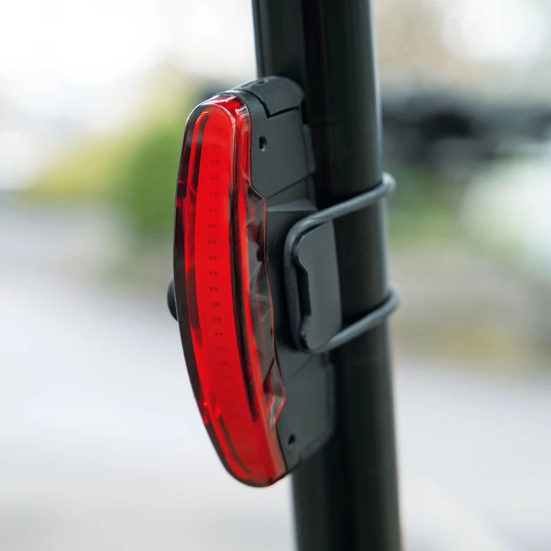 Eclairage arrière sur porte-bagages ou tige de selle SKS Infinity Universal