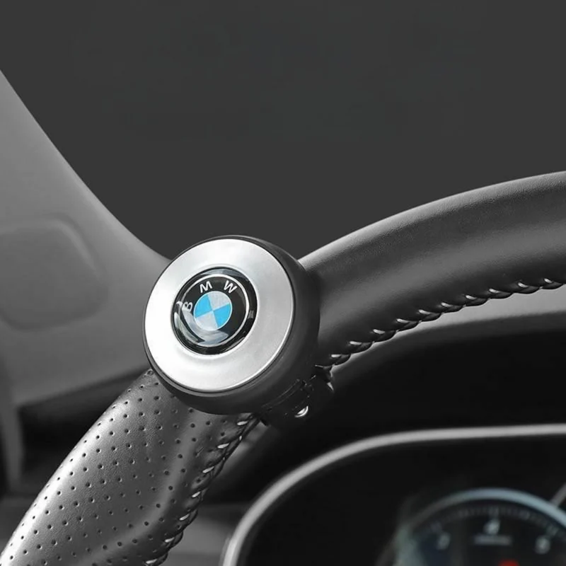 Bouton auxiliaire de volant