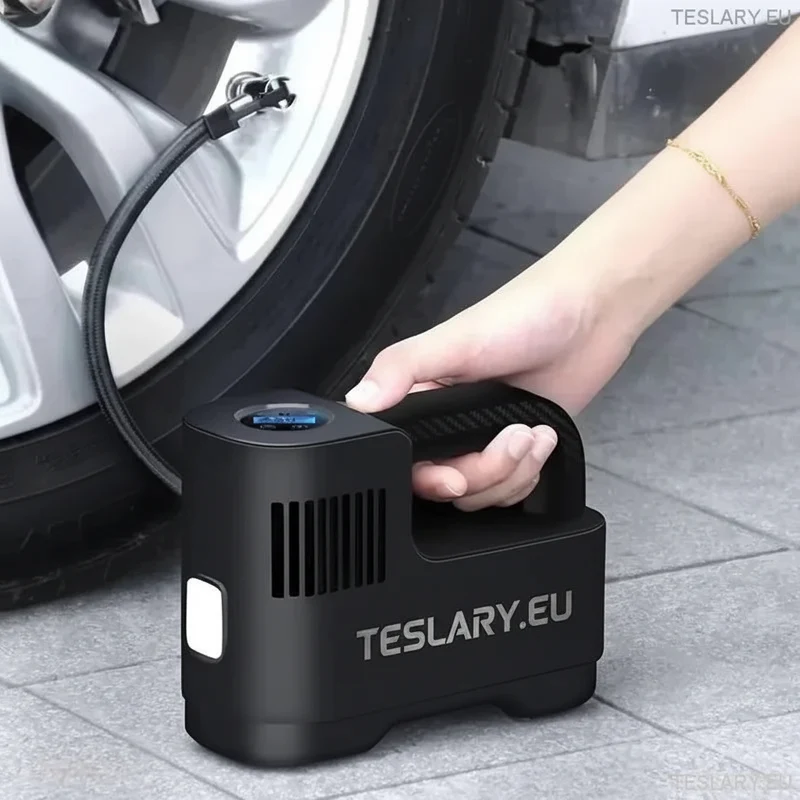 Compresseur portable 12 volts avec affichage numérique - Idéal pour votre Tesla